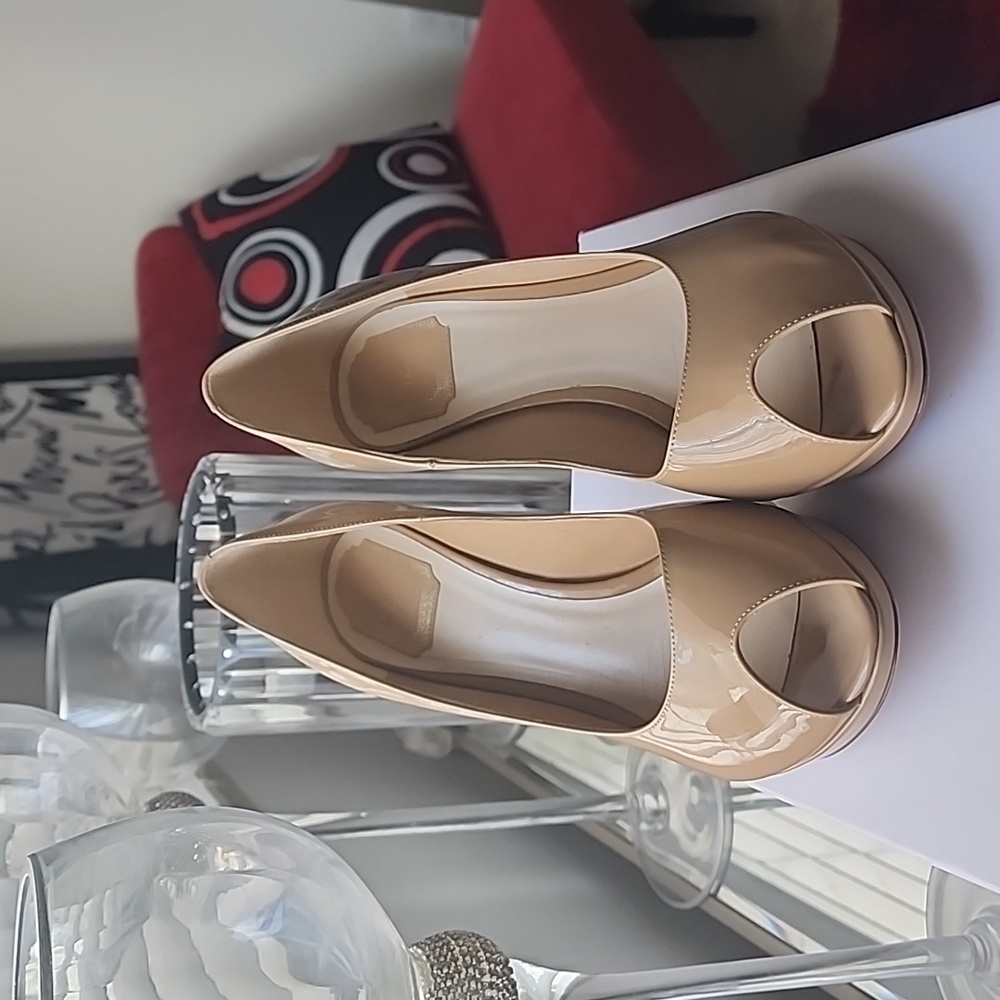 Christian Dior Patent leather pumps